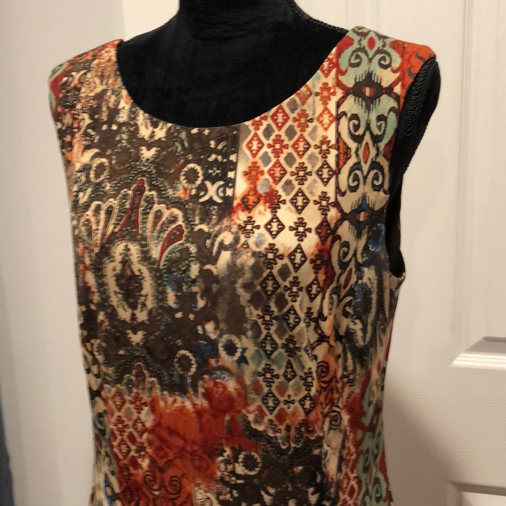 Dress - Picture 2 of 5